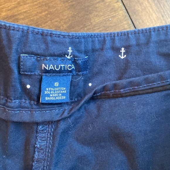 Ladies Nautical Shorts- Set of 3- Size 6 - Picture 4 of 9